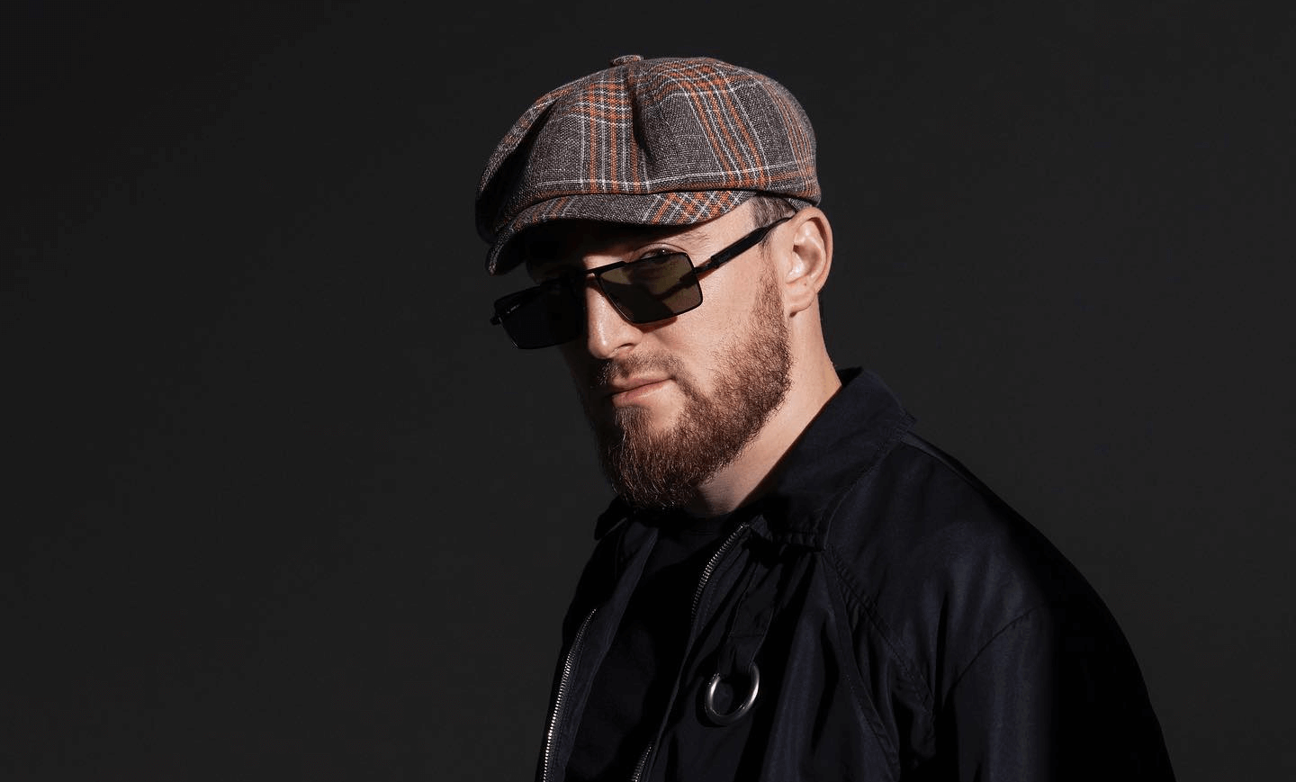 Султан Лагучев готовит летний вечер хитов в Зеленом театре