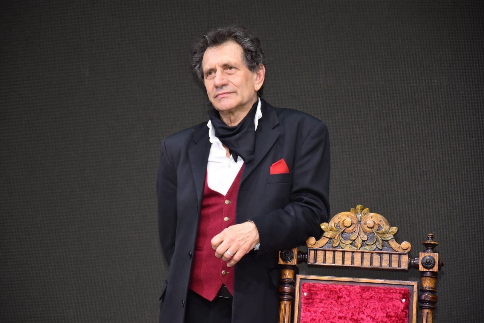 Евгений Князев. Лебединое озеро