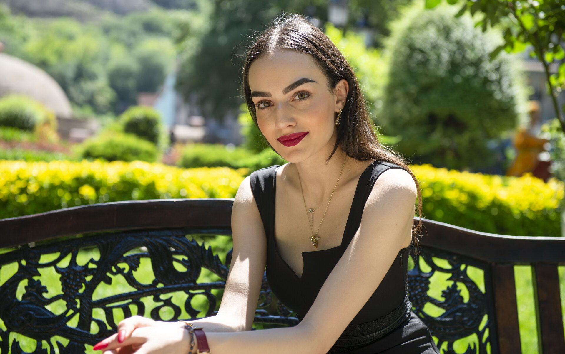 Анна Егоян